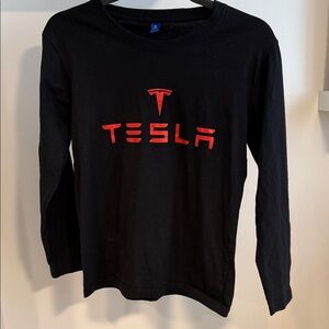 TESLA Woman’s Long Sleeve crew neck tee